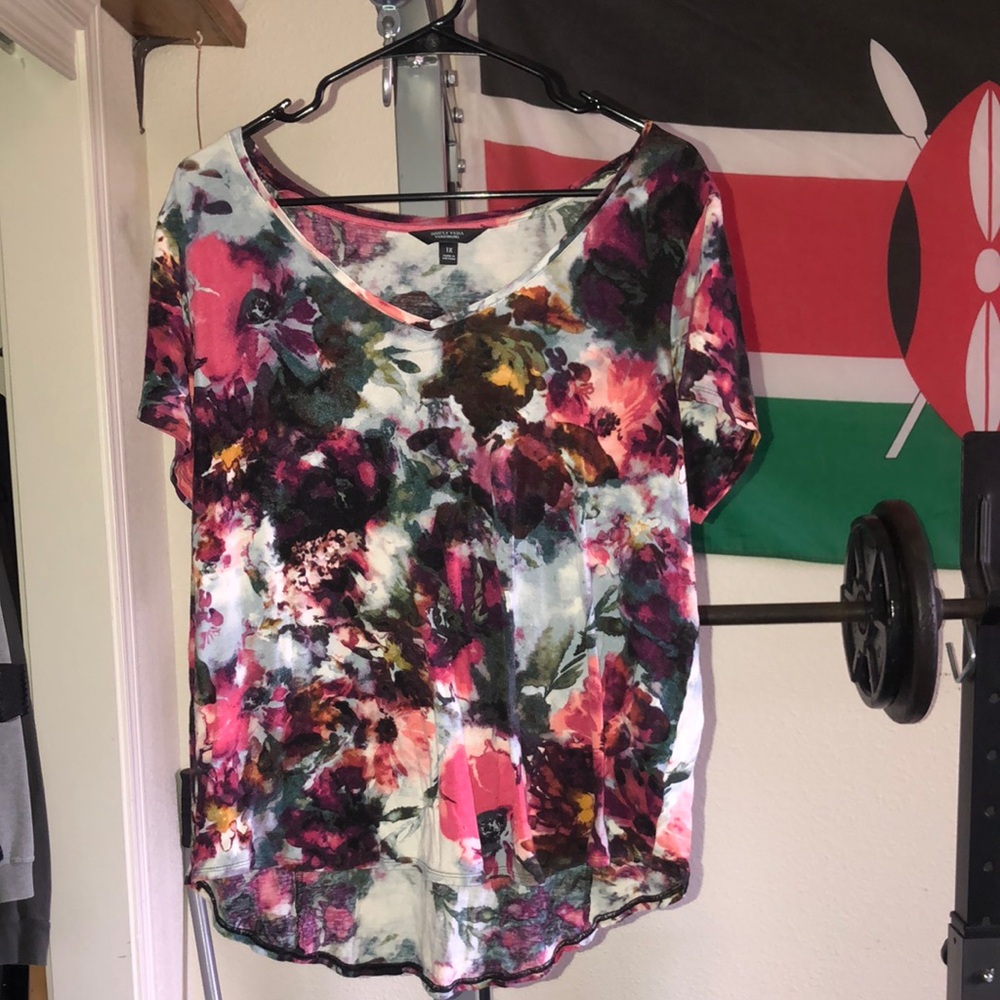 Vera wang shirt